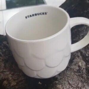 Starbucks - 14 oz Pearl White Mermaid Scale Easter Mug - Limited Edition